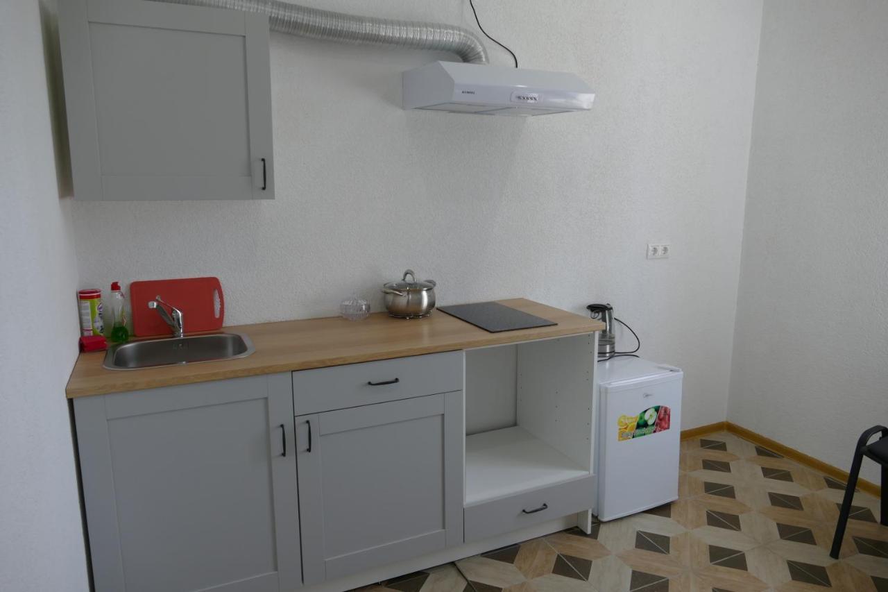 Apartments Na Beregu Sukhumi Bagian luar foto