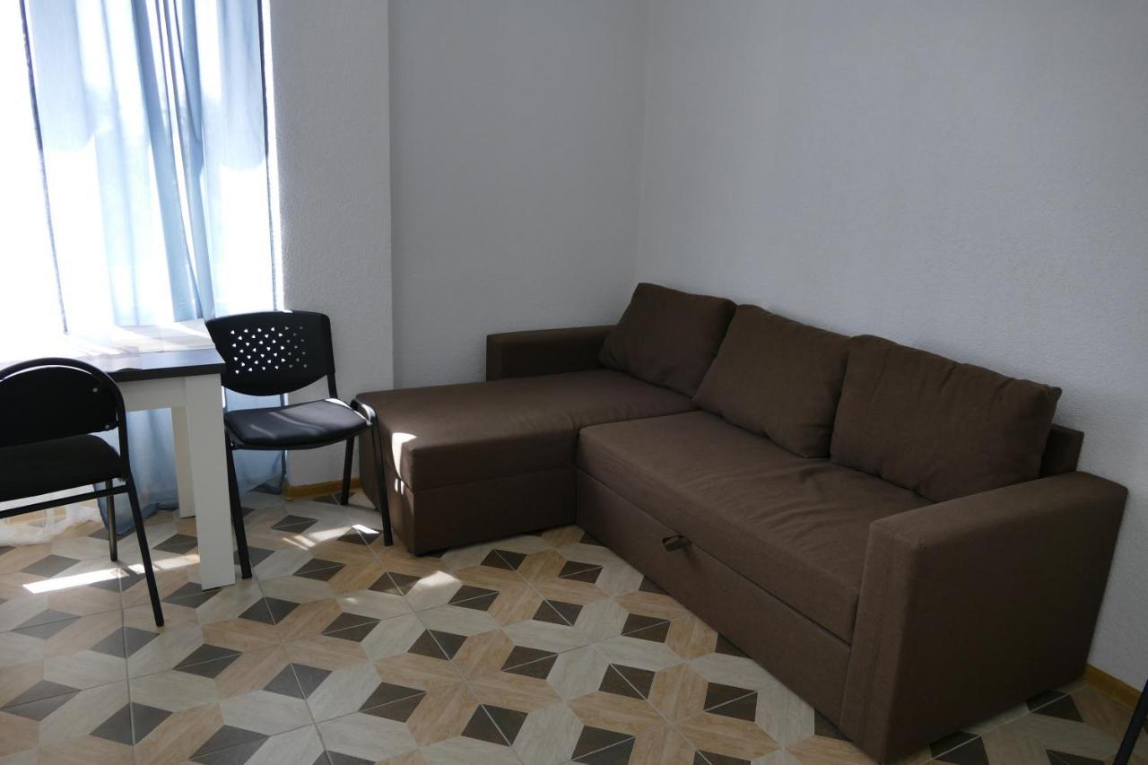Apartments Na Beregu Sukhumi Bagian luar foto