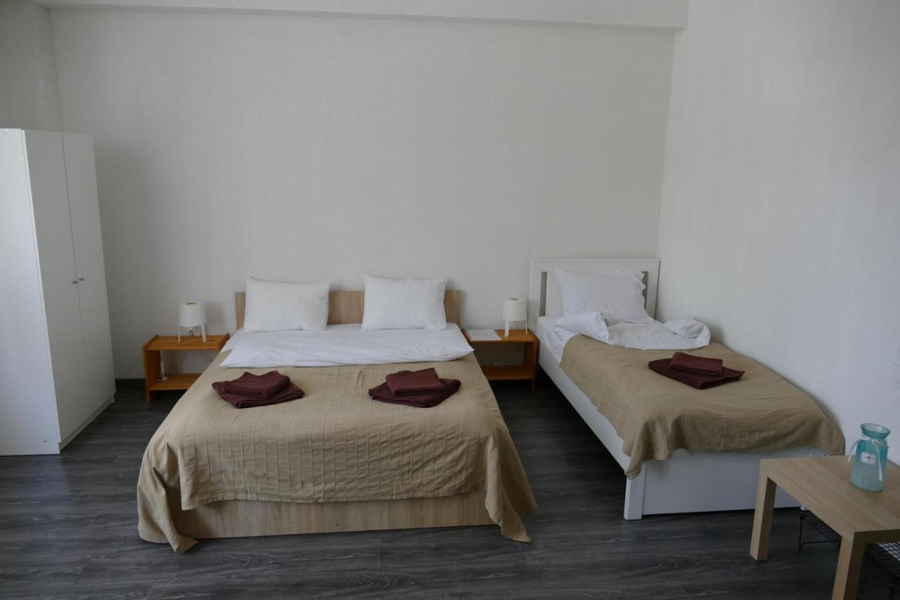 Apartments Na Beregu Sukhumi Bagian luar foto