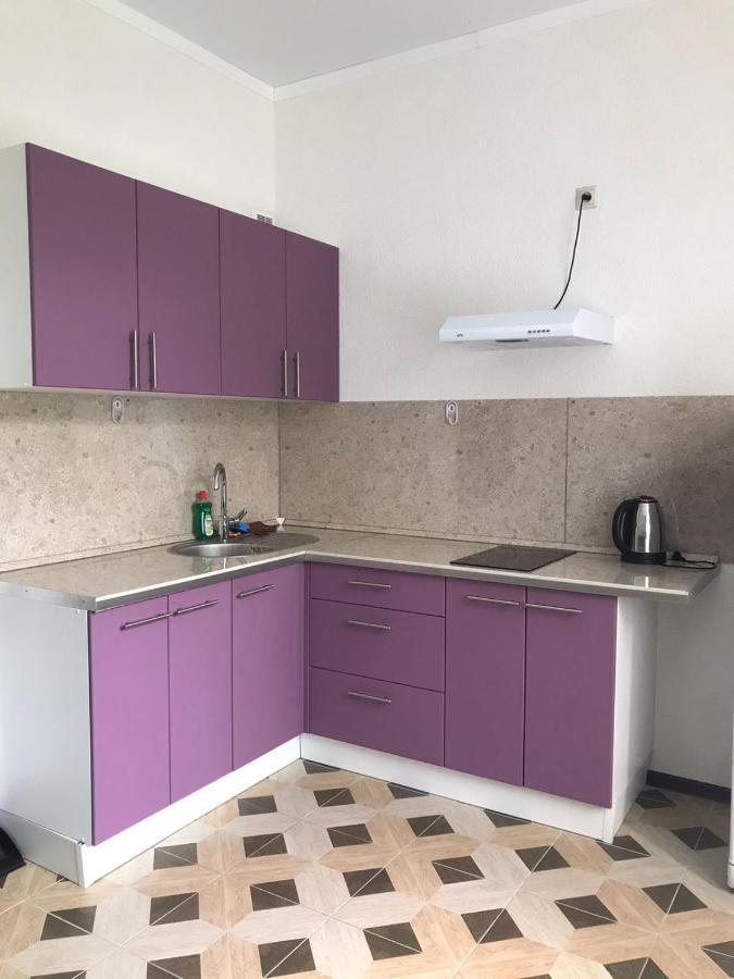 Apartments Na Beregu Sukhumi Bagian luar foto