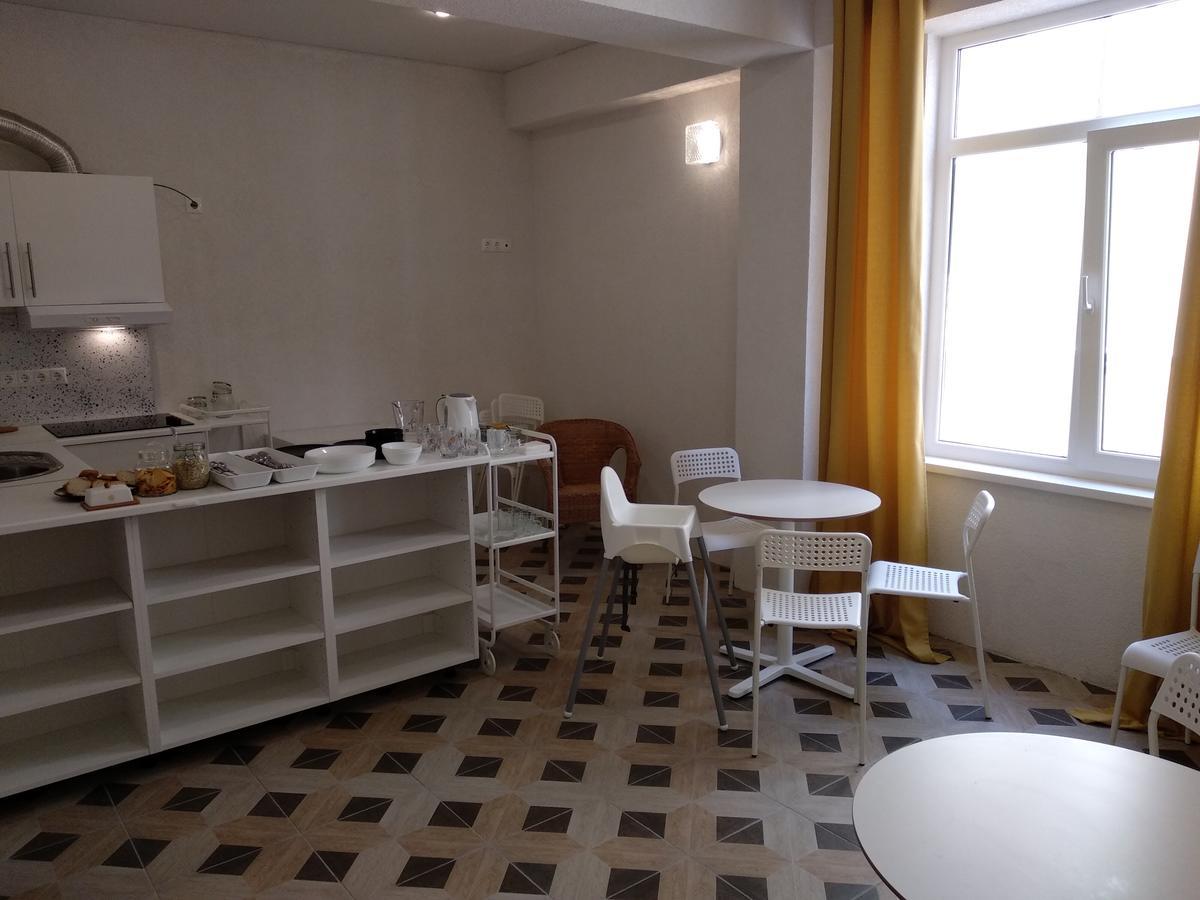 Apartments Na Beregu Sukhumi Bagian luar foto