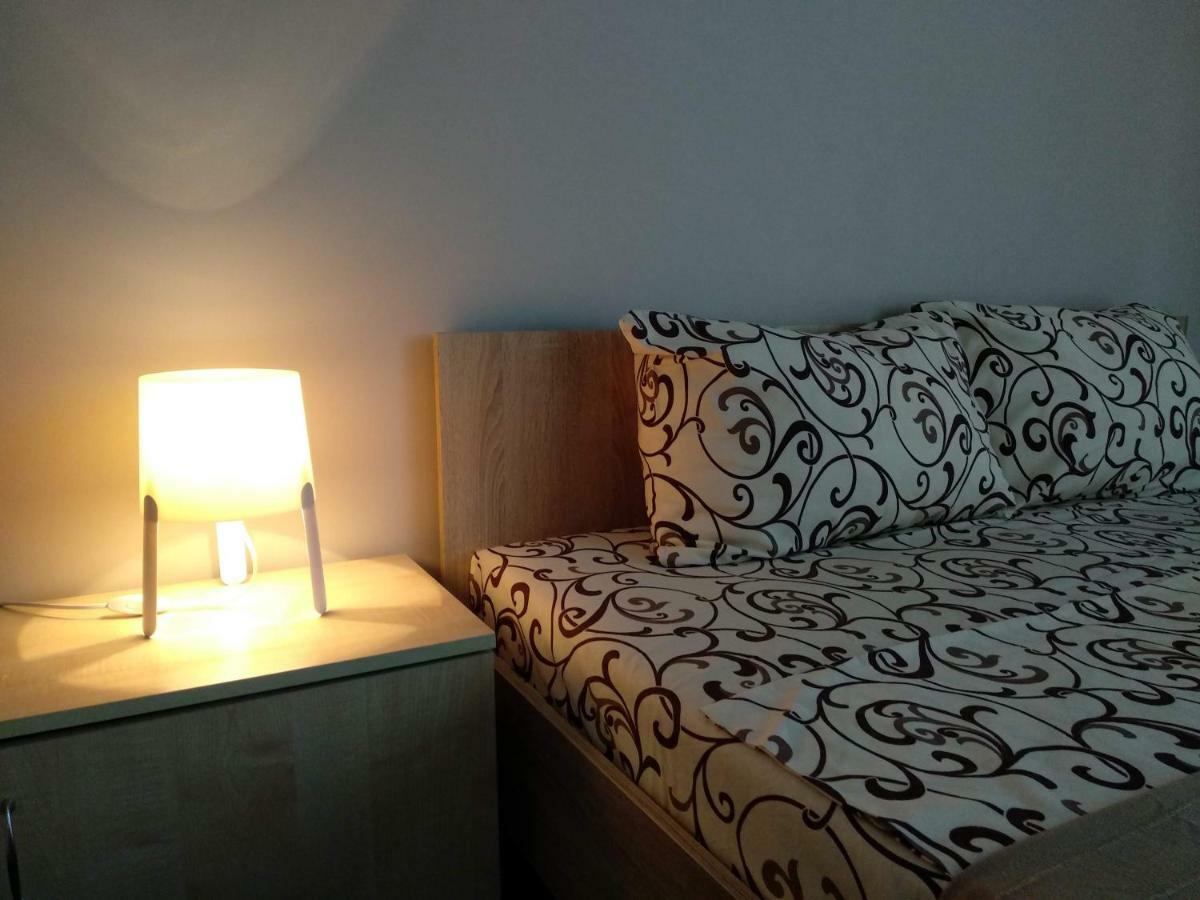 Apartments Na Beregu Sukhumi Bagian luar foto